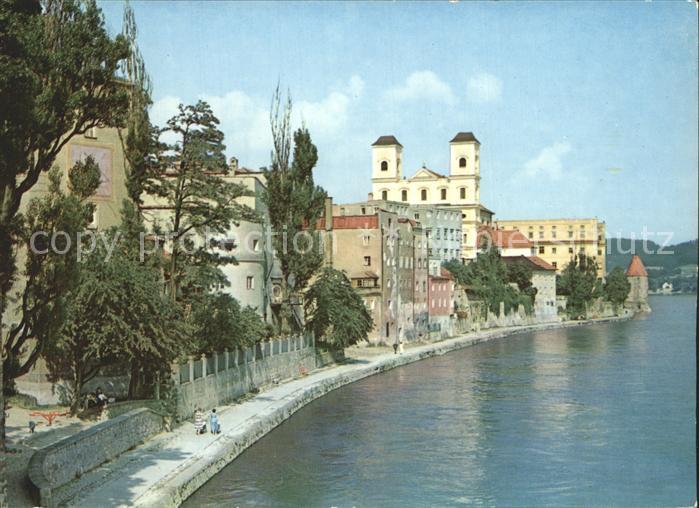 PAssAU Bayern Suedlaendische Architektur Inn