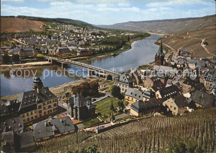 BERNKASTEL-KUES Berncastel Rheinland-Pfalz Bruecke