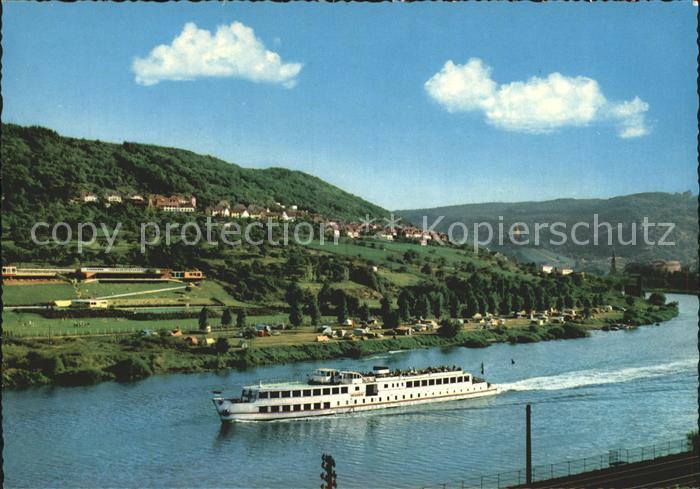 Cochem Mosel Campingplatz Schwimmbad Faehre