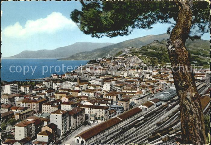 Ventimiglia Liguria Blick nach Frankreich