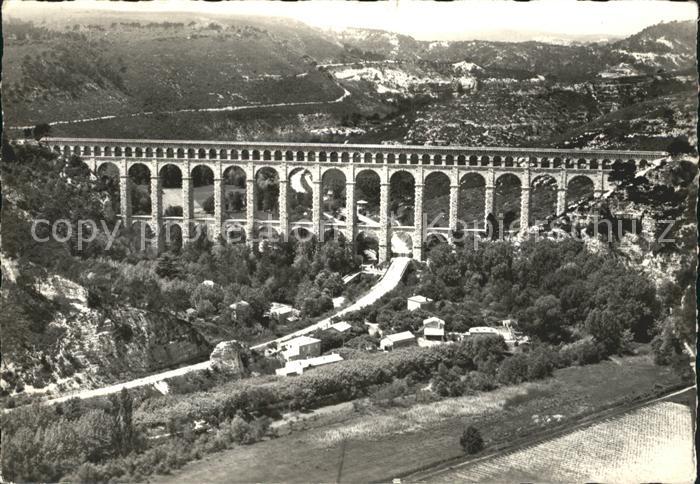 Roquefavour Vue aerienne de l'Aqueduc construit