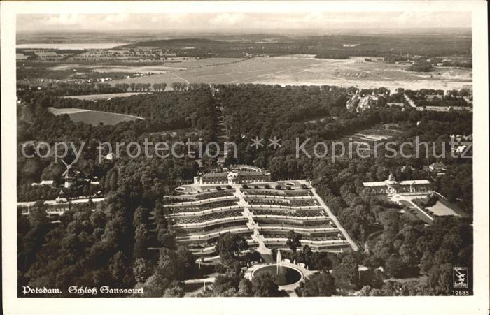 Potsdam Fliegeraufnahme Schloss