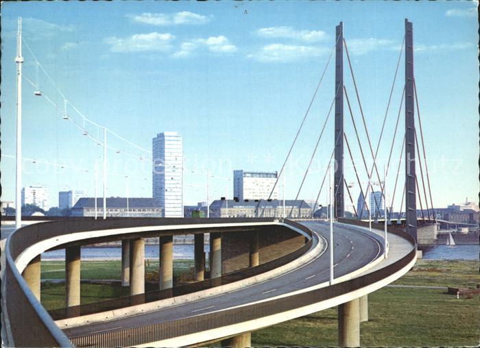 DuessELDORF CITY Rheinkniebruecke