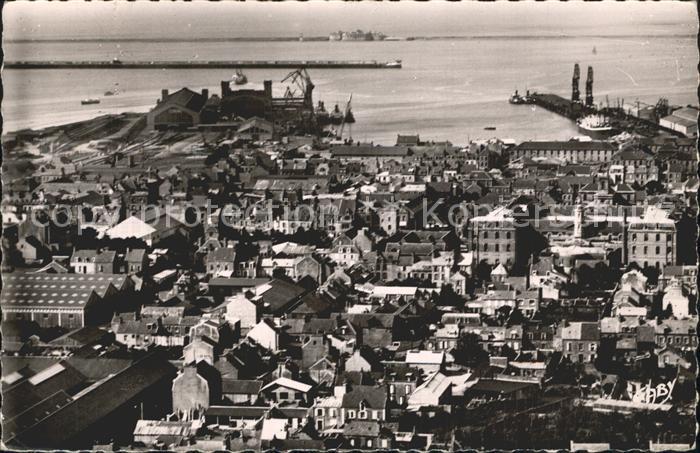 Cherbourg Fliegeraufnahme avec Port