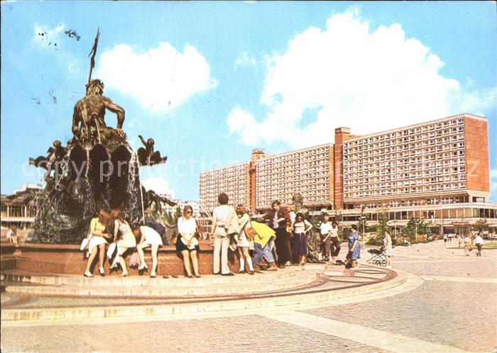 BERLIN  CITY Neptunbrunnen