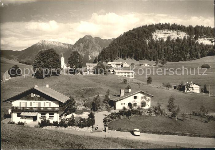 Tiefenbach Obermaiselstein mit Entschenkopf Rubihorn