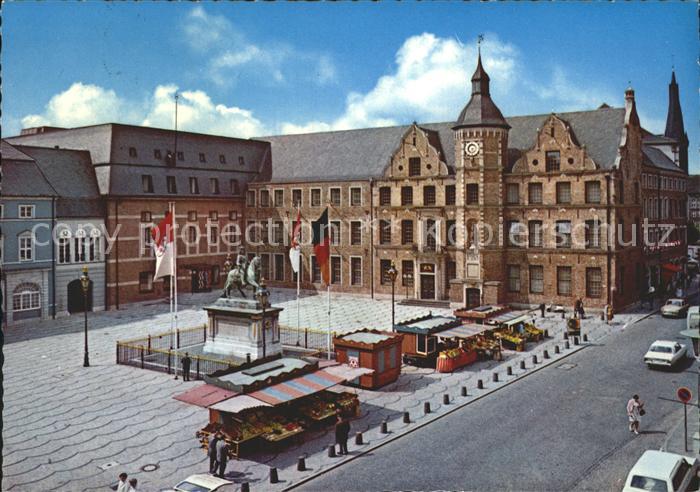DuessELDORF  CITY Rathausplatz