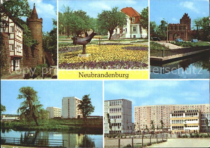 Neubrandenburg Wiekhaus Moenchenturm Stadtpark Schwanenteich