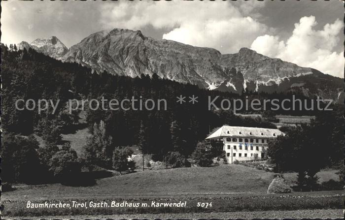 Baumkirchen Badhaus mit Karwendel