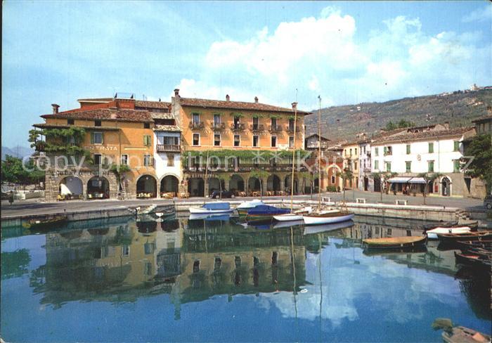 Lago di Garda Torri del Benaco porto
