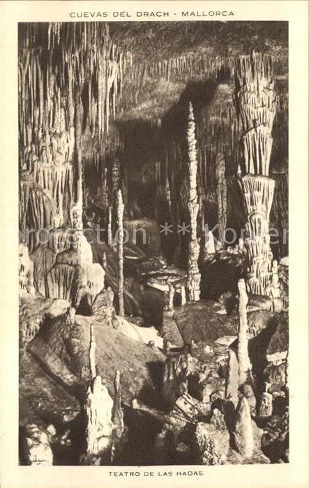 Hoehlen Caves Grottes Cuevas del Drach Mallorca Teatro de las