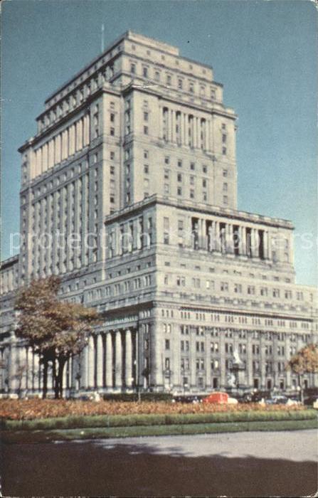 Montreal Quebec Sun Life Building