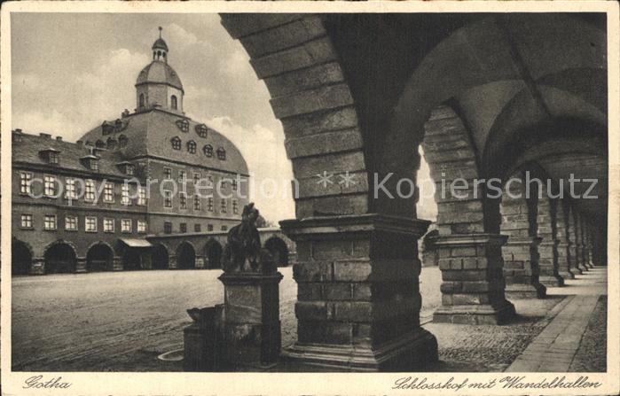 Gotha Thueringen Schlosshof Wandelhallen Arkaden