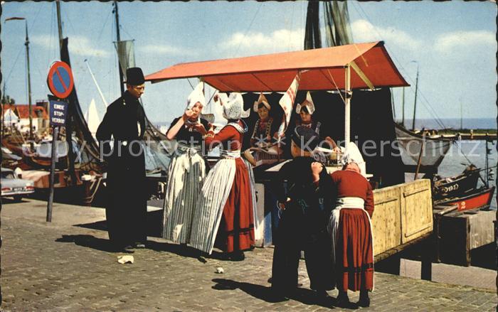 Volendam Trachten Verkaufsstand Hafen