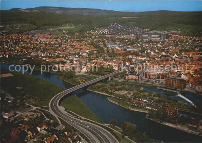 Hameln Weser Rattenfaengerstadt an der Weser Fliegeraufnahme