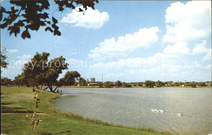 San Antonio Texas Woodlawn Lake