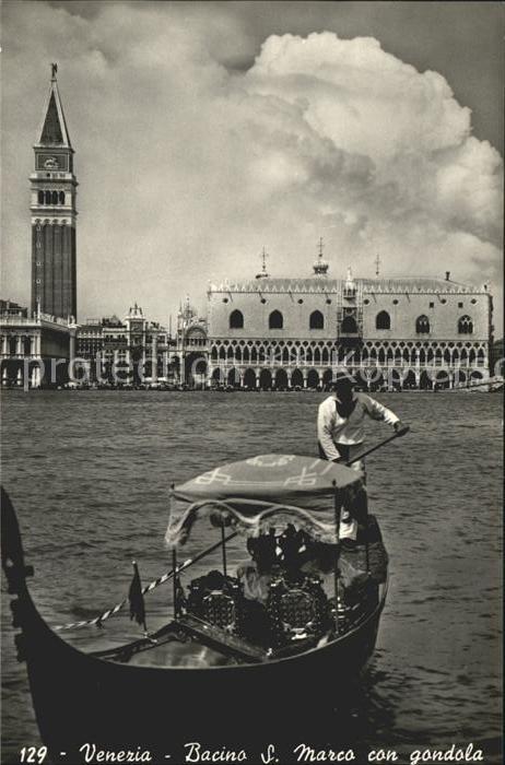 Venezia Venedig Bacino S. Marco con gondola