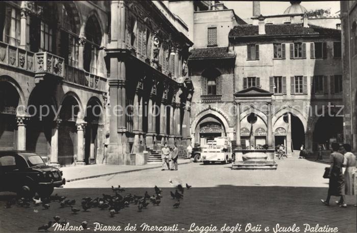 Milano Piazza dei Mercanti