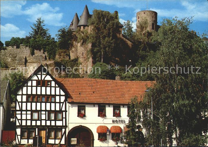 Heimbach Eifel mit Burg-Hengebach