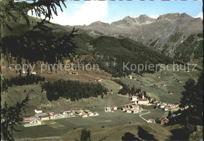 Soelden oetztal mit Hochsoelden und Grieskogel