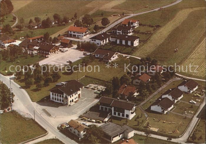 Hundham Miesbach Fliegeraufnahme Familienferienwerk