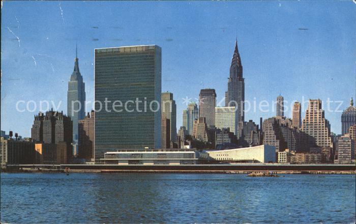 New York City Mid-Manhattan skyline