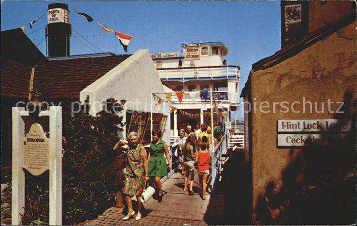 San Pedro California Ports Call Village Entrance San Francisco Bay