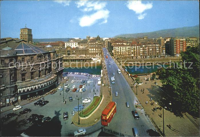 Bilbao Espana Arriaga Platz und Victoria Bruecke