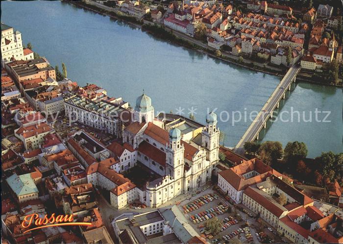 PAssAU Bayern Residenzplatz Dom Domplatz Innbruecke