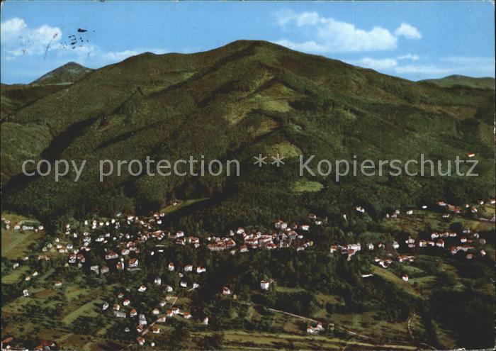 BADENWEILER BW mit Hochblauen Heilbad Schwarzwald Fliegeraufnahme