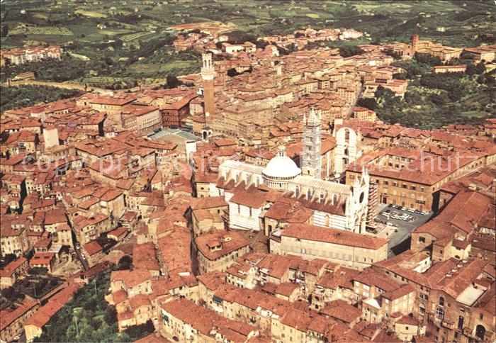 Siena Centro Chiesa veduta aerea