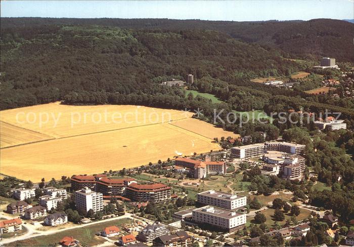 Bad Pyrmont mit dem schoensten Kurpark Deutschlands Fliegeraufnahme