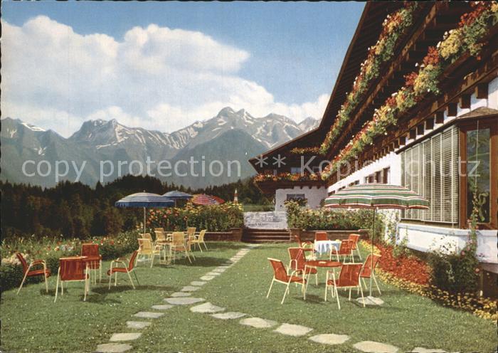 Sonthofen Oberallgaeu Kurhotel Sporthotel Allgaeuer Berghof Gartenterrasse Alpen