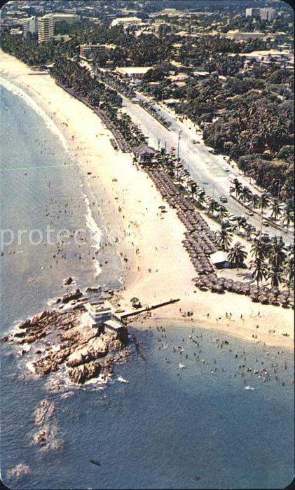 Acapulco Fliegeraufnahme Playa Hornos