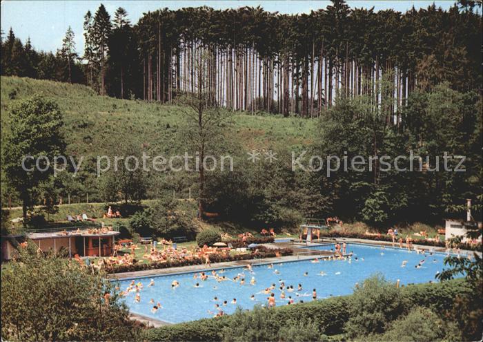 Nastaetten Taunus Waldschwimmbad