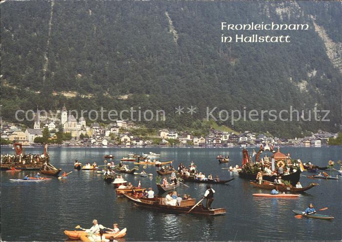 Hallstatt Austria Fronleichnamprozesssion auf dem Hallstaettersee