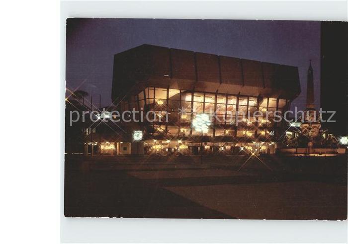LEIPZIG Sachsen Neues Gewandhaus bei Nacht