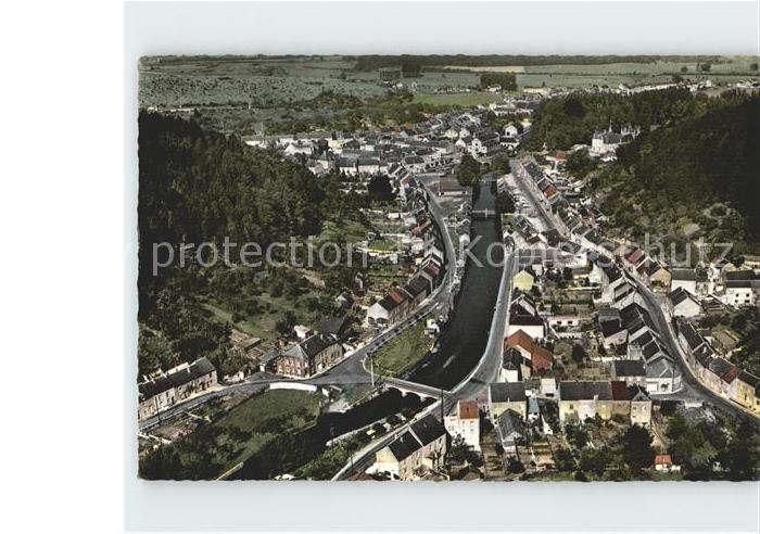 Nismes Fliegeraufnahme