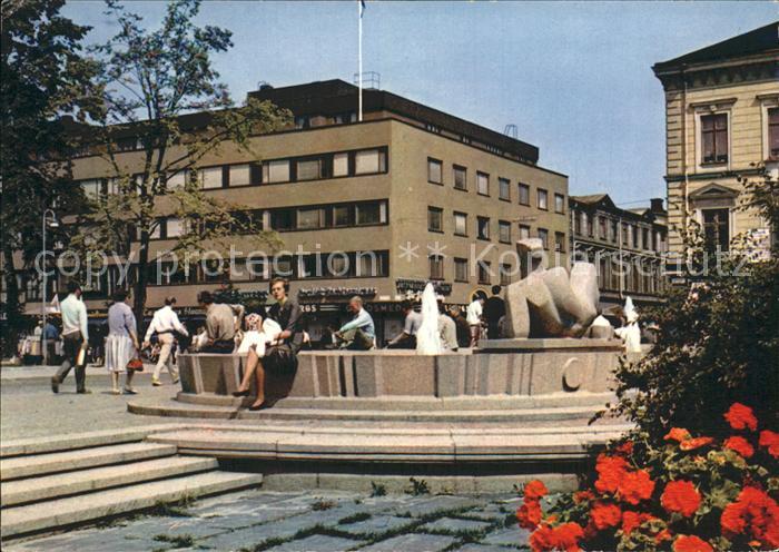 Gaevle Ràdhusplatsen med gudinnan