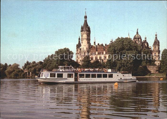 Motorschiffe Boizenburg Schwerin Schloss