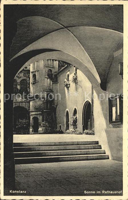 Konstanz Bodensee Sonne im Rathaushof