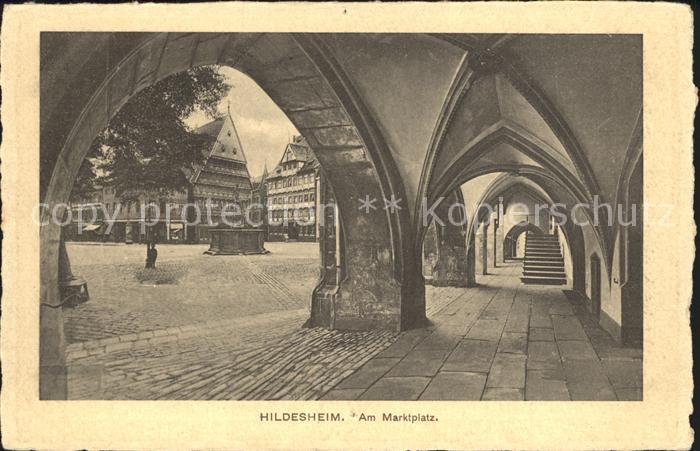 HILDESHEIM CITY Rathaus Laubengang Markplatz