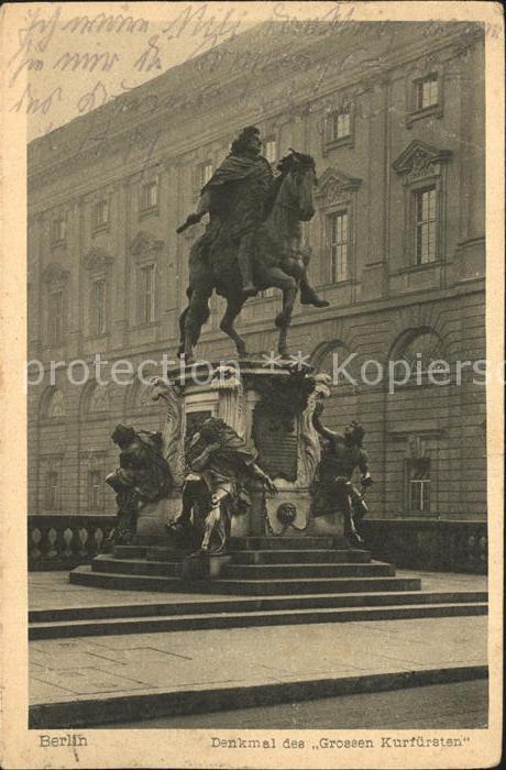 BERLIN  CITY Denkmal des Grossen Kurfuersten Reiterstandbild
