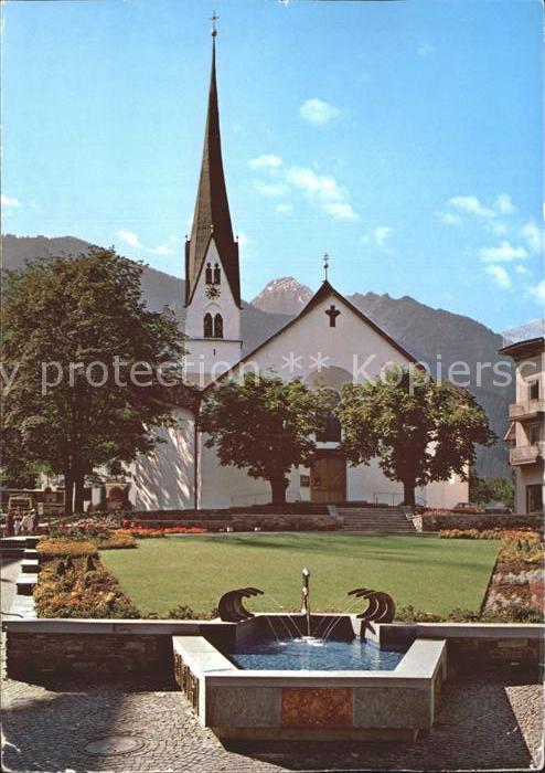 Mayrhofen Zillertal Europabrunnen mit Marienkirche
