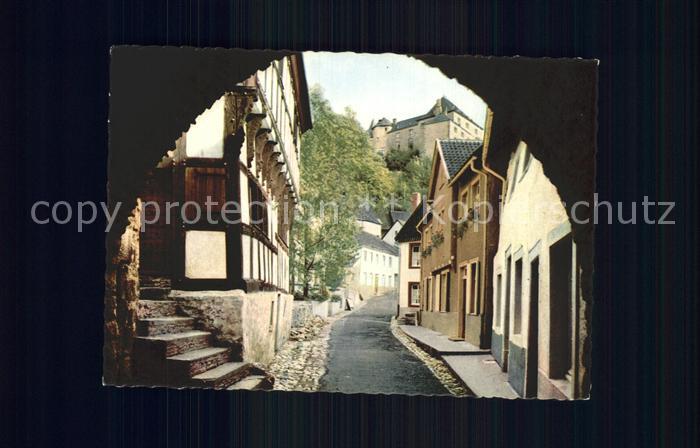 Blankenheim Ahr Blick durch das Hirtentor zur Burg