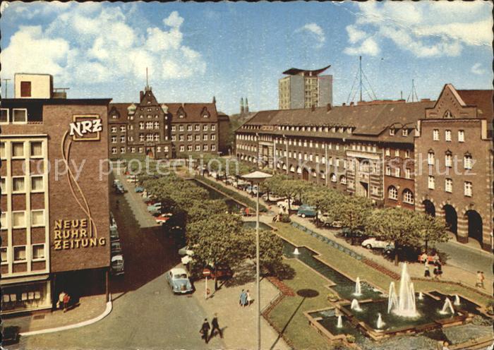 Oberhausen Friedensplatz mit Wasserspielen