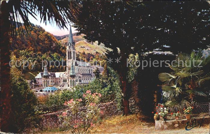 Lourdes Hautes Pyrenees La Basilique