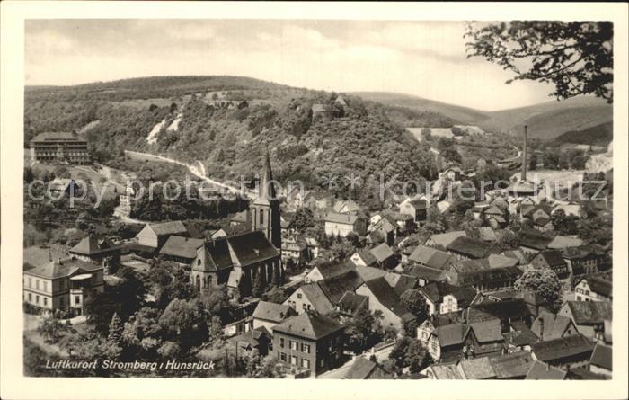 Stromberg Hunsrueck Ortsansicht mit Kirche Luftkurort
