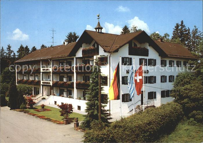 Bad Woerishofen Kurhotel Marienbad am Eichwald Flaggen
