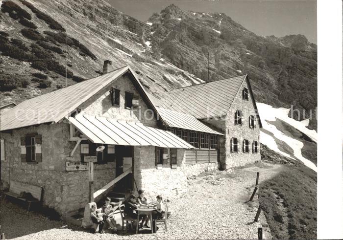 Bettelwurfhuette Gesamtansicht